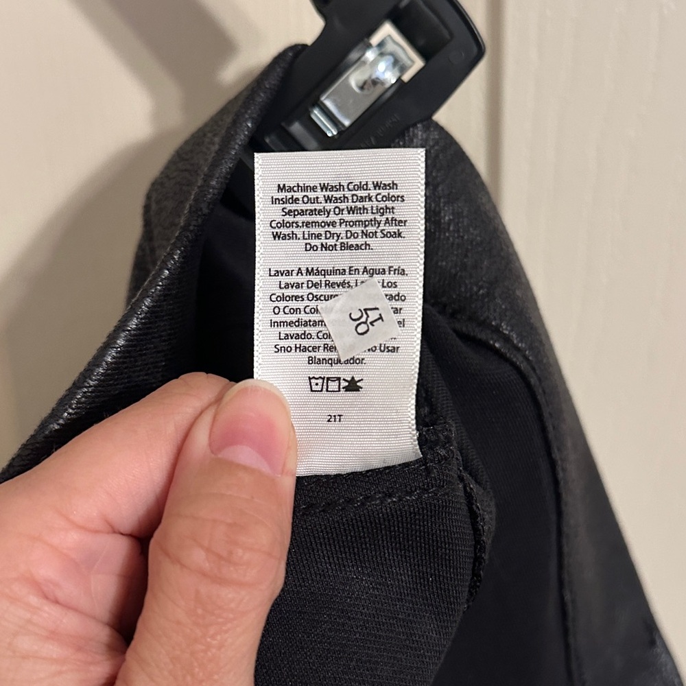 Time and Tru Women's High Rise Jeggings, Black Shiny Coated, Sz XL (16-18), NWOT - Picture 6 of 8